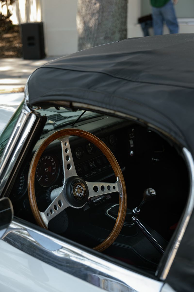 Mobile website we built for UT Chauffeurs — Luxury transportation